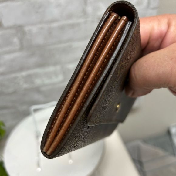 Louis Vuitton Brown Monogram Wallet - Picture 6 of 11